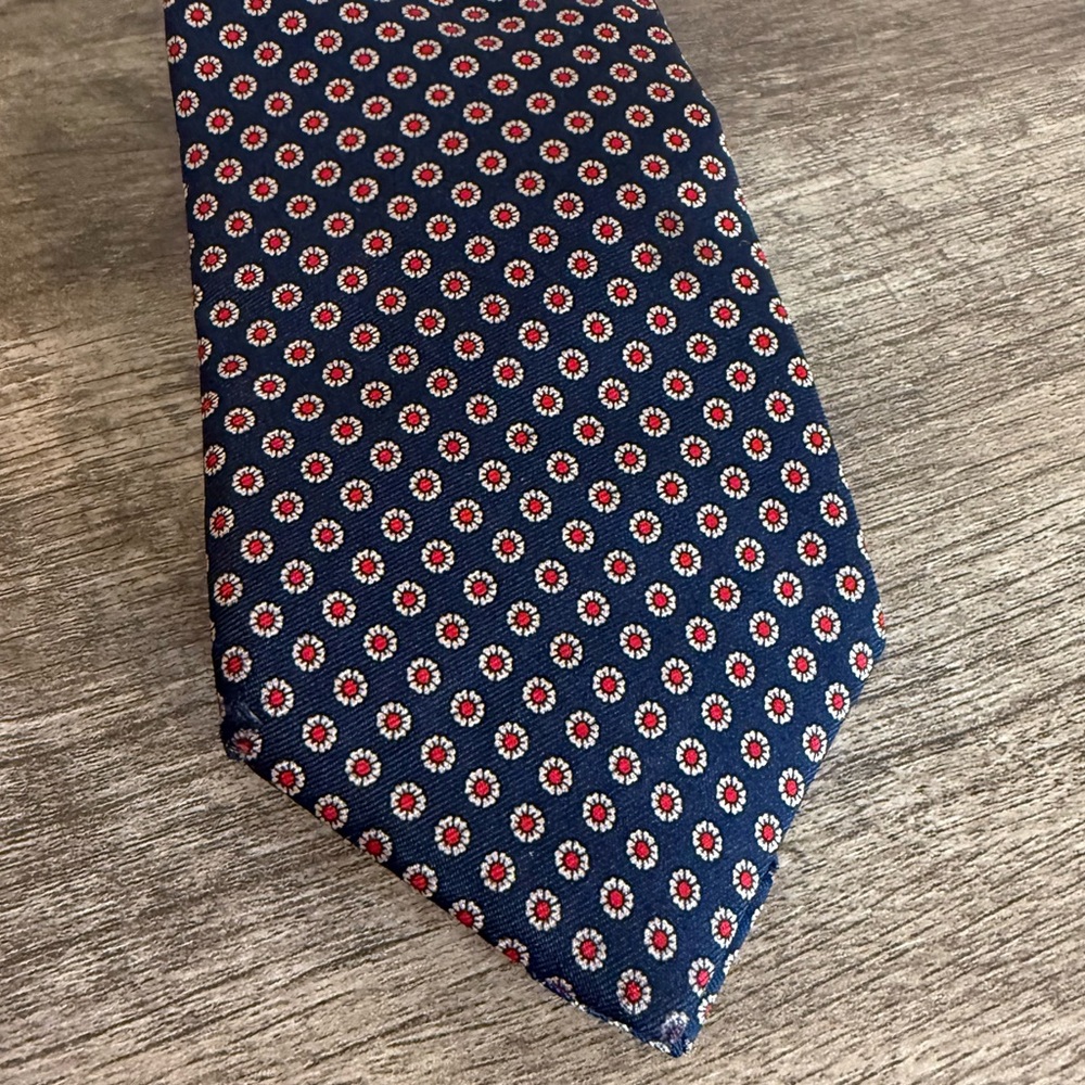 Paul Stuart Silk Necktie Tie Blue w/ red white flower pattern 3x56.5” office